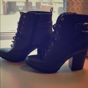 Womens boots